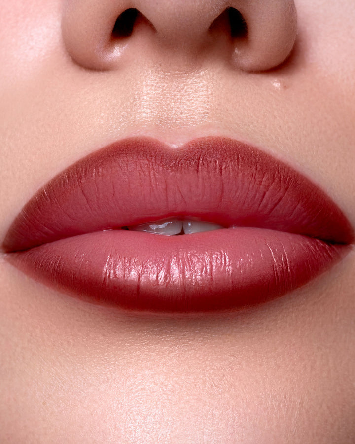 Astra - Gangsta Lips peel off lip tattoo 01